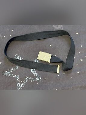 🌟2 for $14 🌟41 inch FILA Navy Blue Belt w/ Silver Logo Buckle